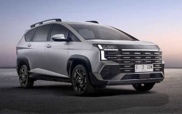 hyundai-stargazer-cartenz-x-front-375-2-jakarta-timur